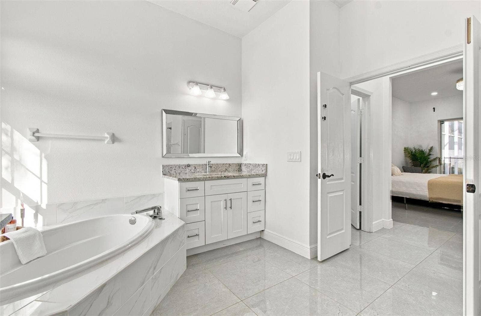 20827 WOODVALE LANE, Land O Lakes, FL 34638