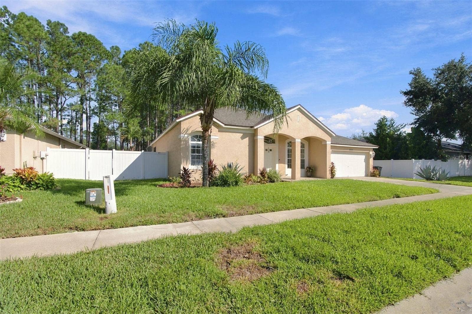 20827 WOODVALE LANE, Land O Lakes, FL 34638