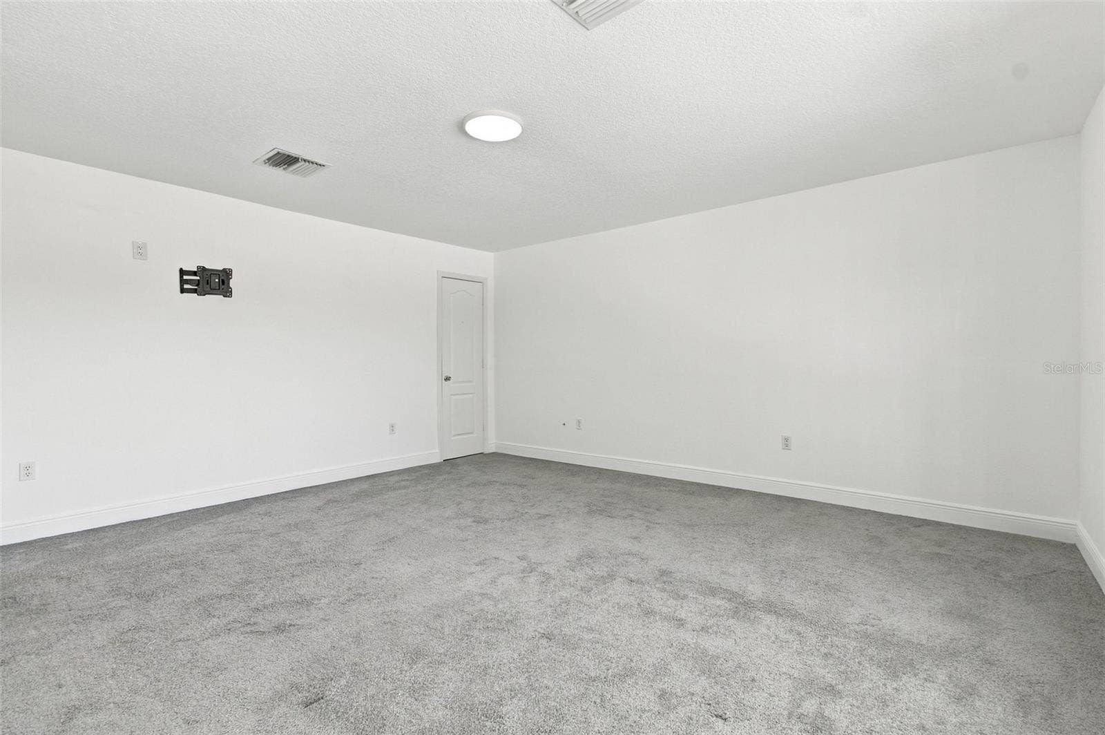 20827 WOODVALE LANE, Land O Lakes, FL 34638