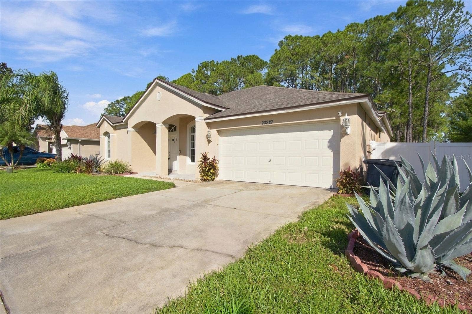 20827 WOODVALE LANE, Land O Lakes, FL 34638