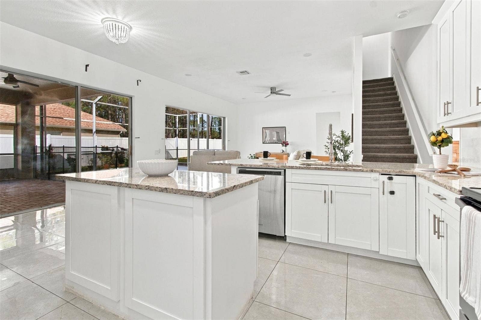 20827 WOODVALE LANE, Land O Lakes, FL 34638