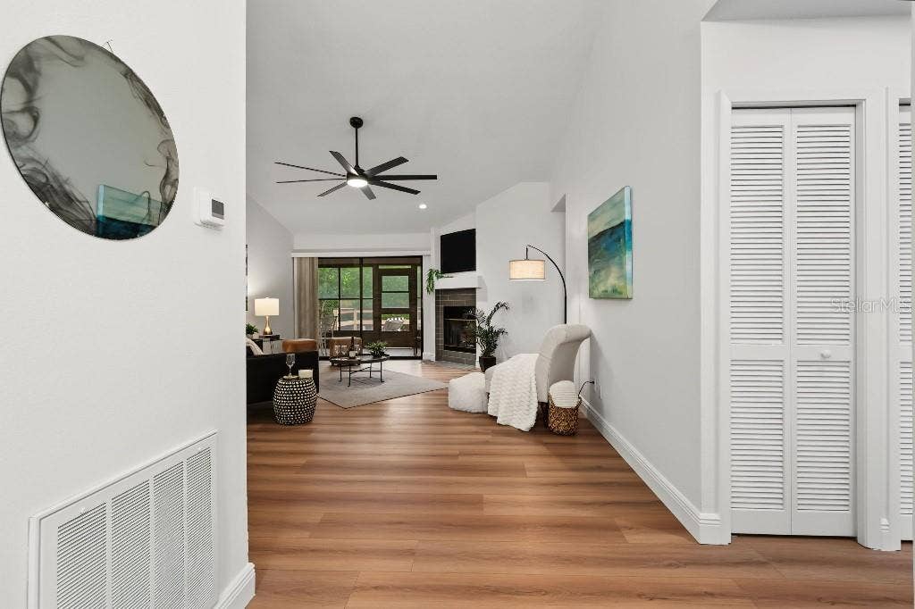 3010 LONGBROOKE WAY, Clearwater, FL 33760 3010 LONGBROOKE WAY, Clearwater, FL 33760