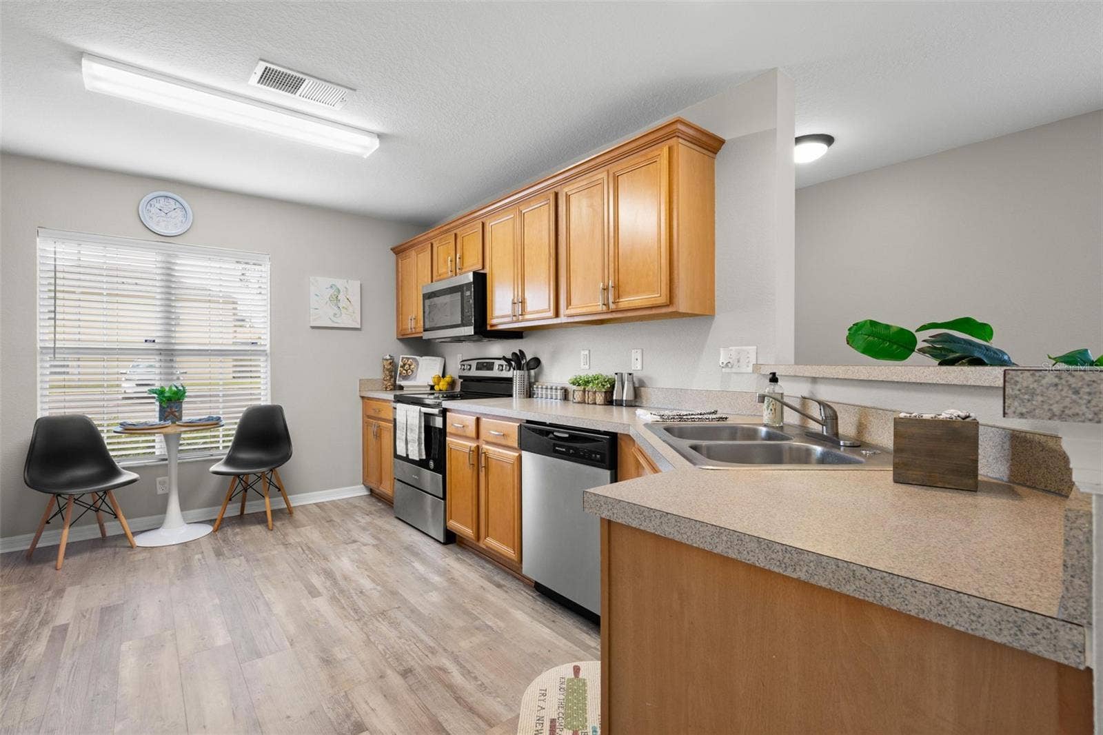 10924 JOHANNA AVENUE, Riverview, FL 33578