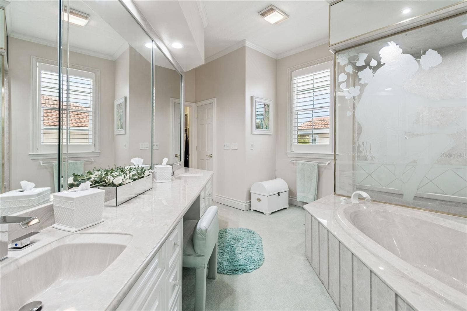 4707 SKIMMER WAY S, St Petersburg, FL 33711 Second Bathroom