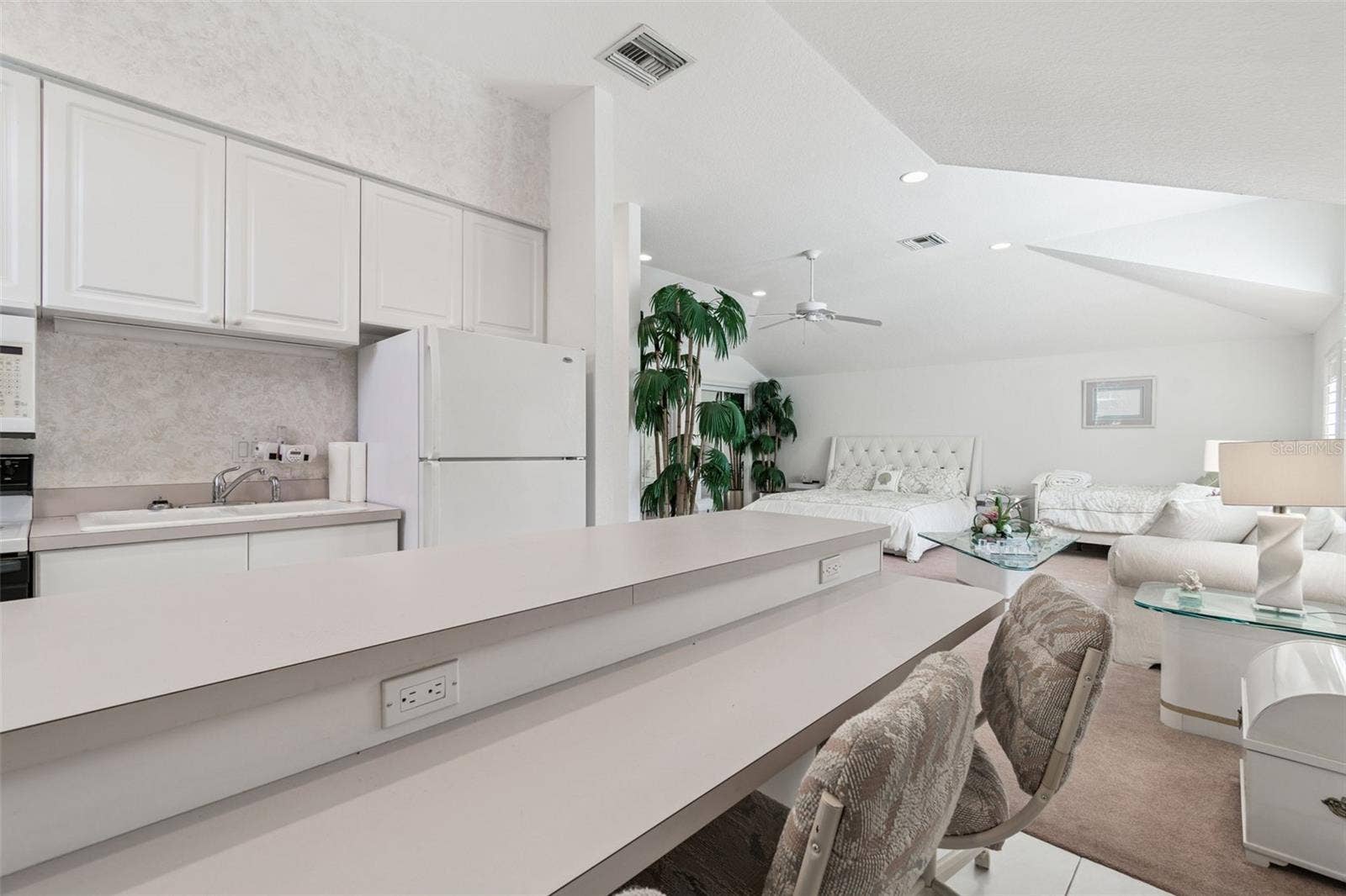 4707 SKIMMER WAY S, St Petersburg, FL 33711 Mother in Law Suite