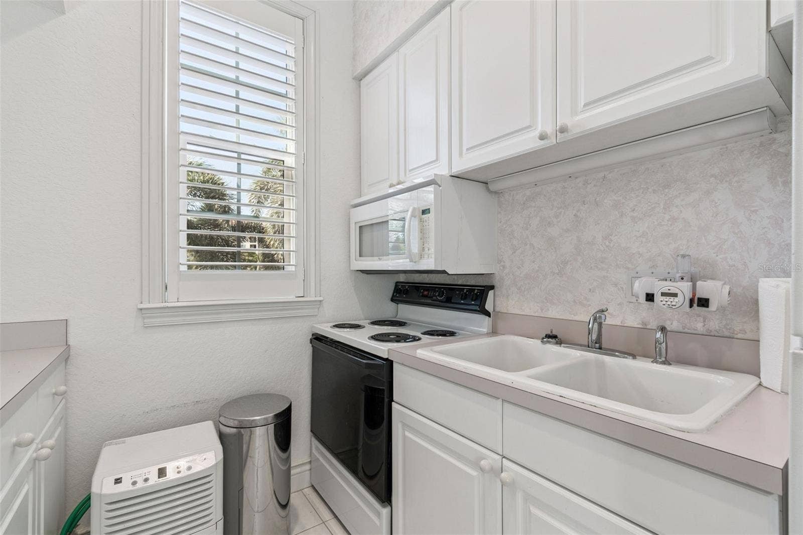 4707 SKIMMER WAY S, St Petersburg, FL 33711 Mother in Law Suite