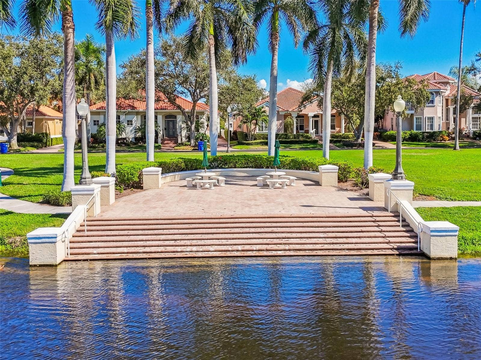 4707 SKIMMER WAY S, St Petersburg, FL 33711 4707 SKIMMER WAY S, St Petersburg, FL 33711