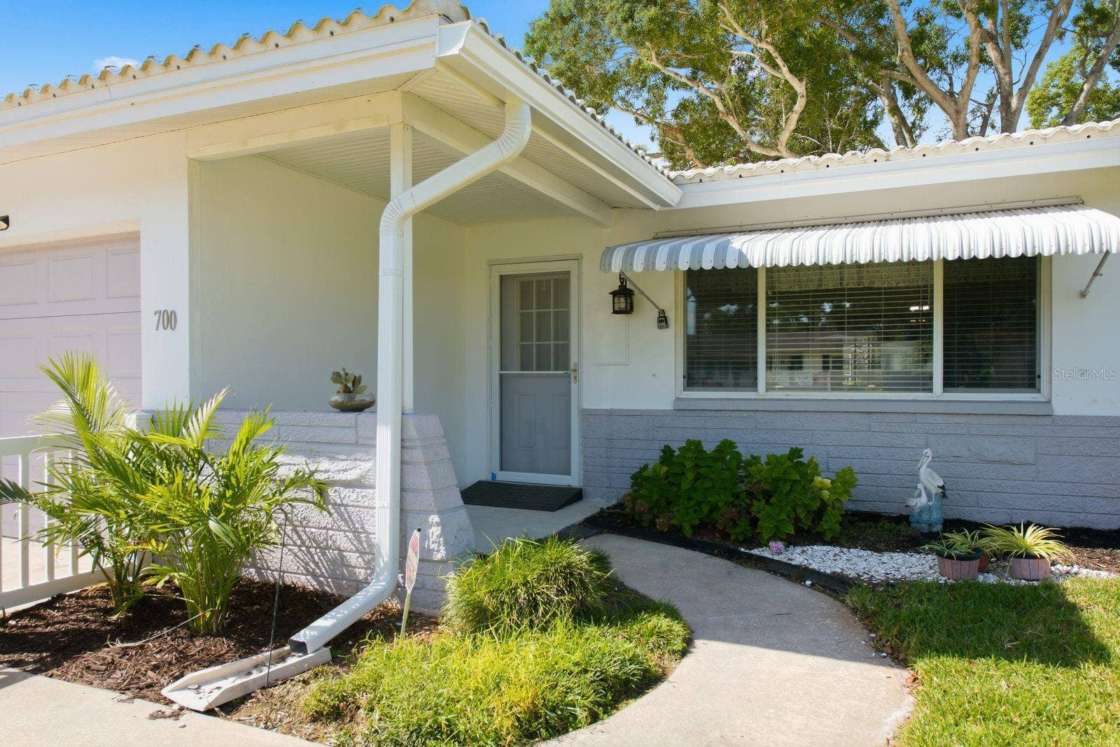 700 GERSHWIN DRIVE, Largo, FL 33771 700 GERSHWIN DRIVE, Largo, FL 33771