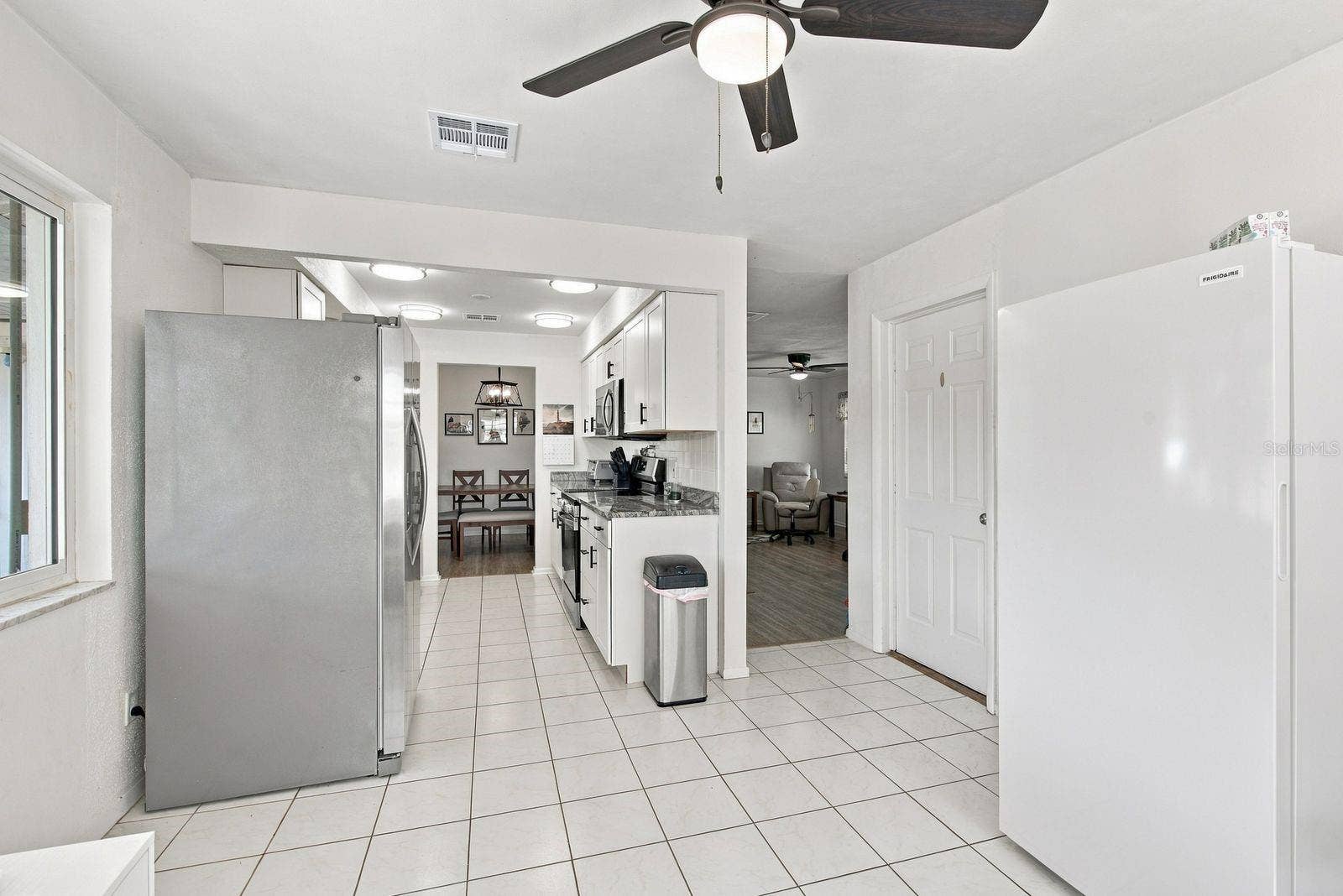 700 GERSHWIN DRIVE, Largo, FL 33771 700 GERSHWIN DRIVE, Largo, FL 33771