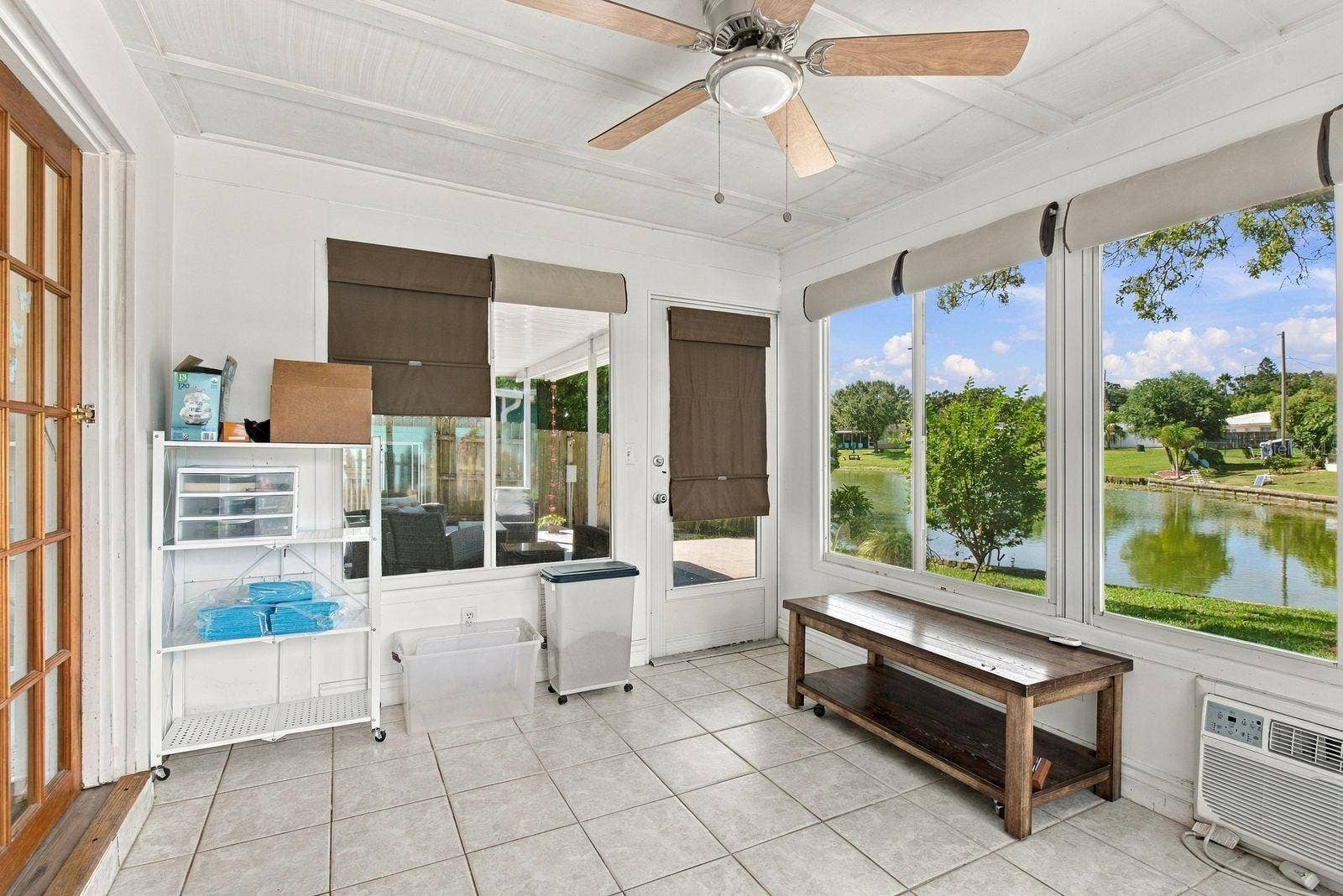 700 GERSHWIN DRIVE, Largo, FL 33771 700 GERSHWIN DRIVE, Largo, FL 33771