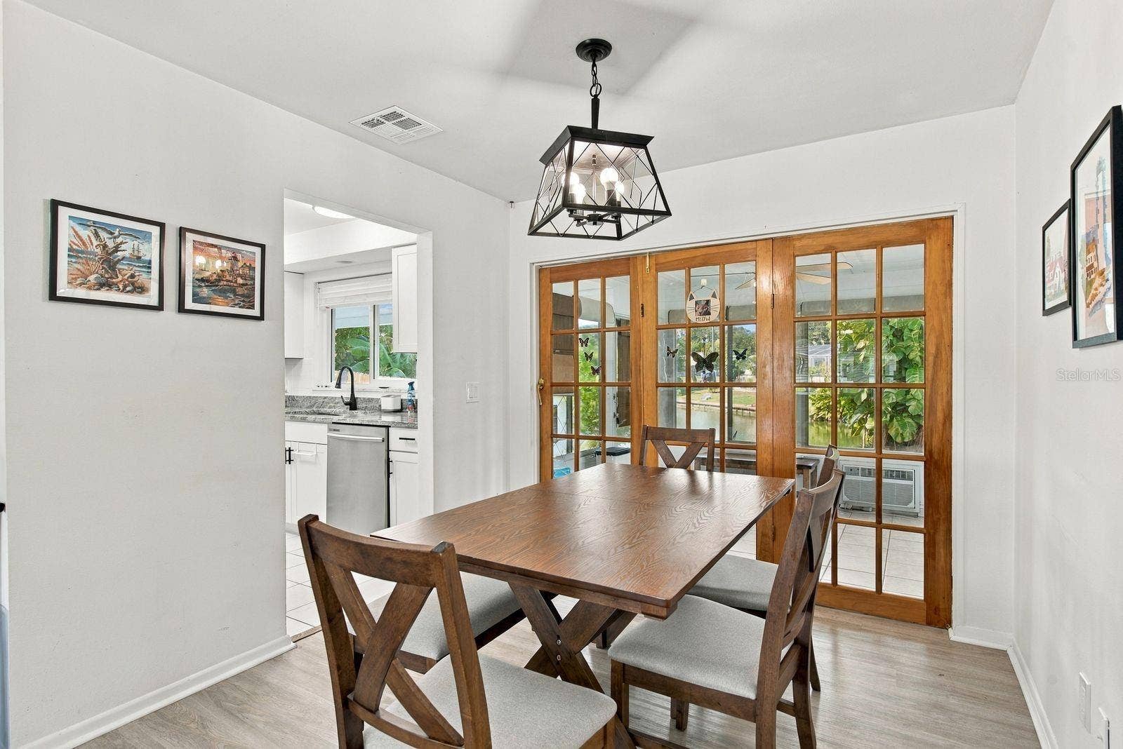 700 GERSHWIN DRIVE, Largo, FL 33771 700 GERSHWIN DRIVE, Largo, FL 33771