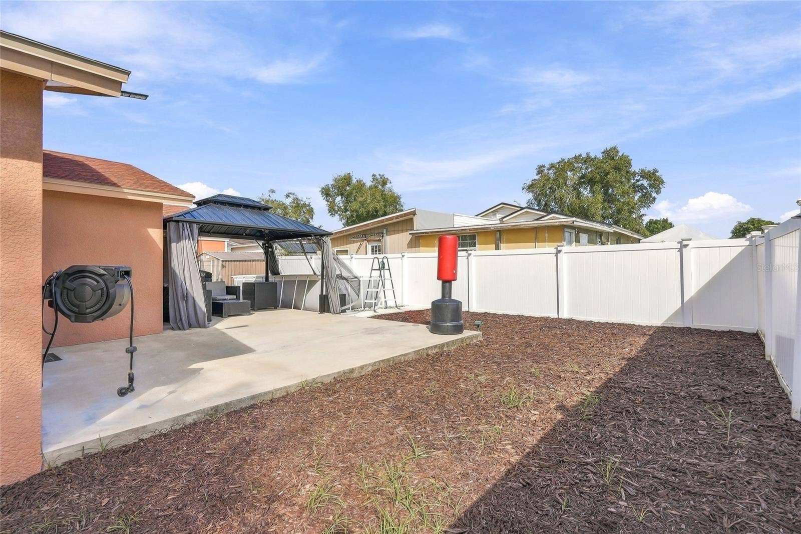9608 ELGIN COURT, Tampa, FL 33615 9608 ELGIN COURT, Tampa, FL 33615