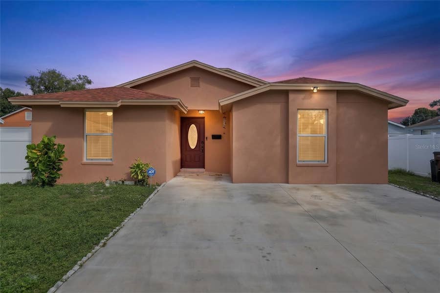 Property photo for 9608 ELGIN COURT, Tampa, FL