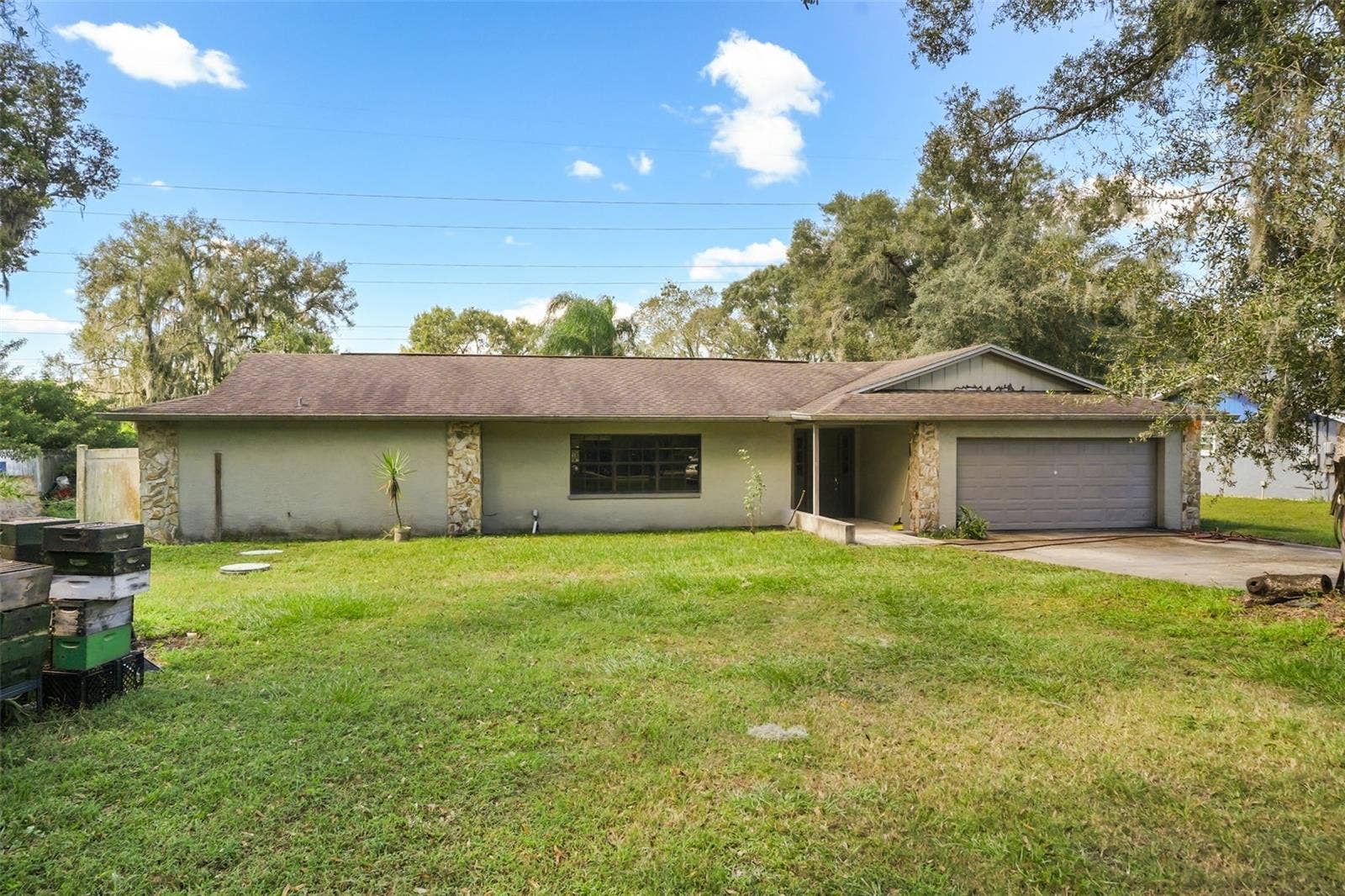 6912 SENOJ DRIVE, Tampa, FL 33610