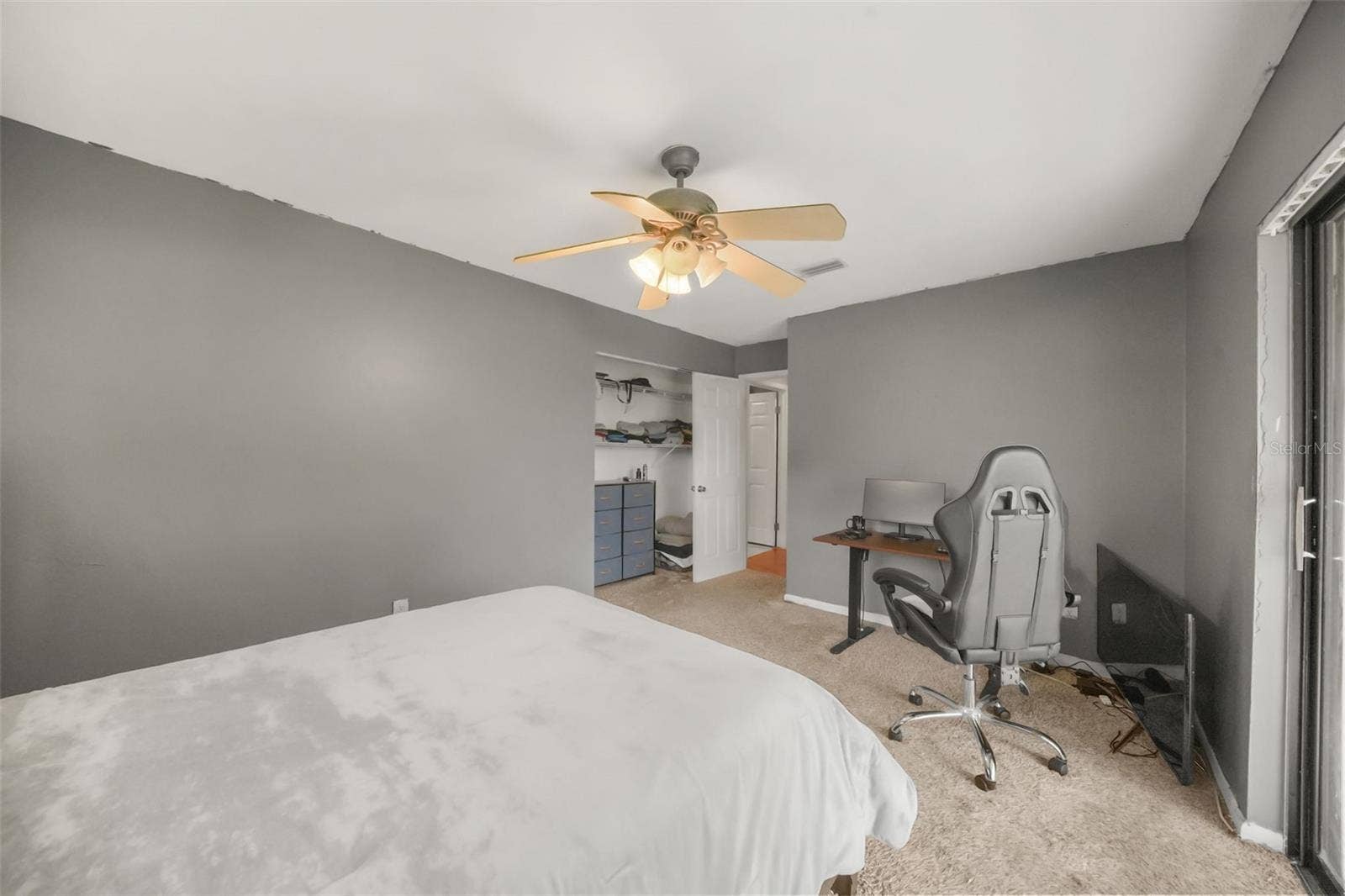 6912 SENOJ DRIVE, Tampa, FL 33610