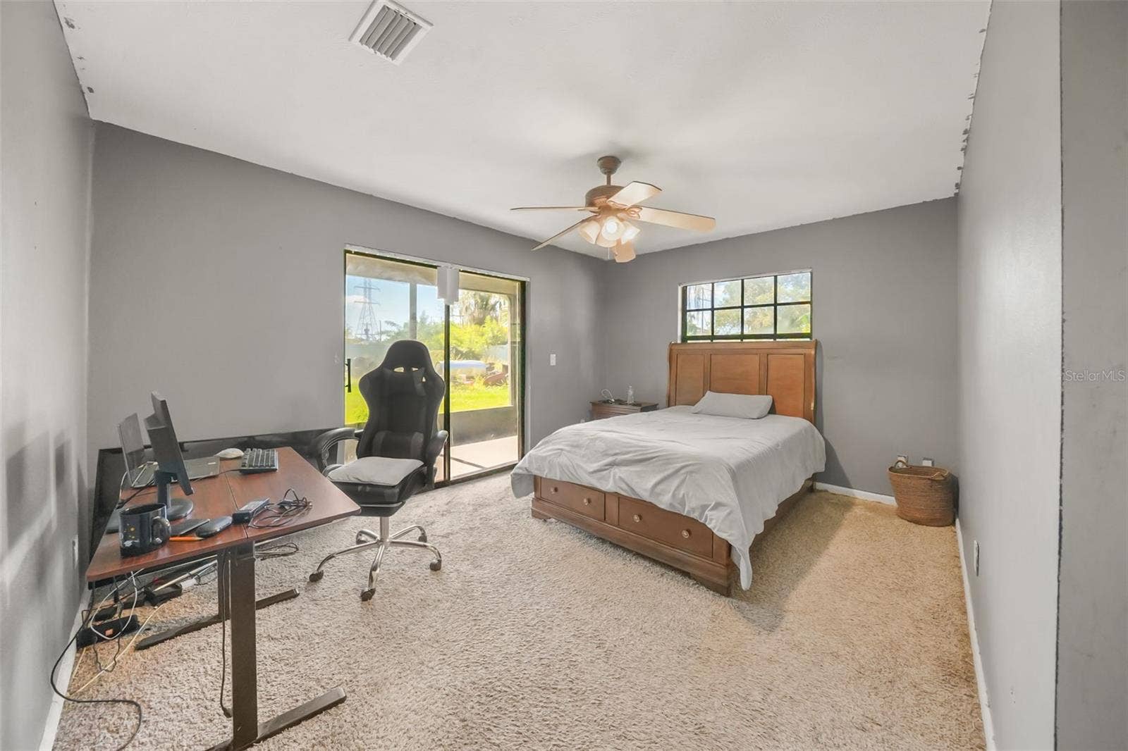 6912 SENOJ DRIVE, Tampa, FL 33610
