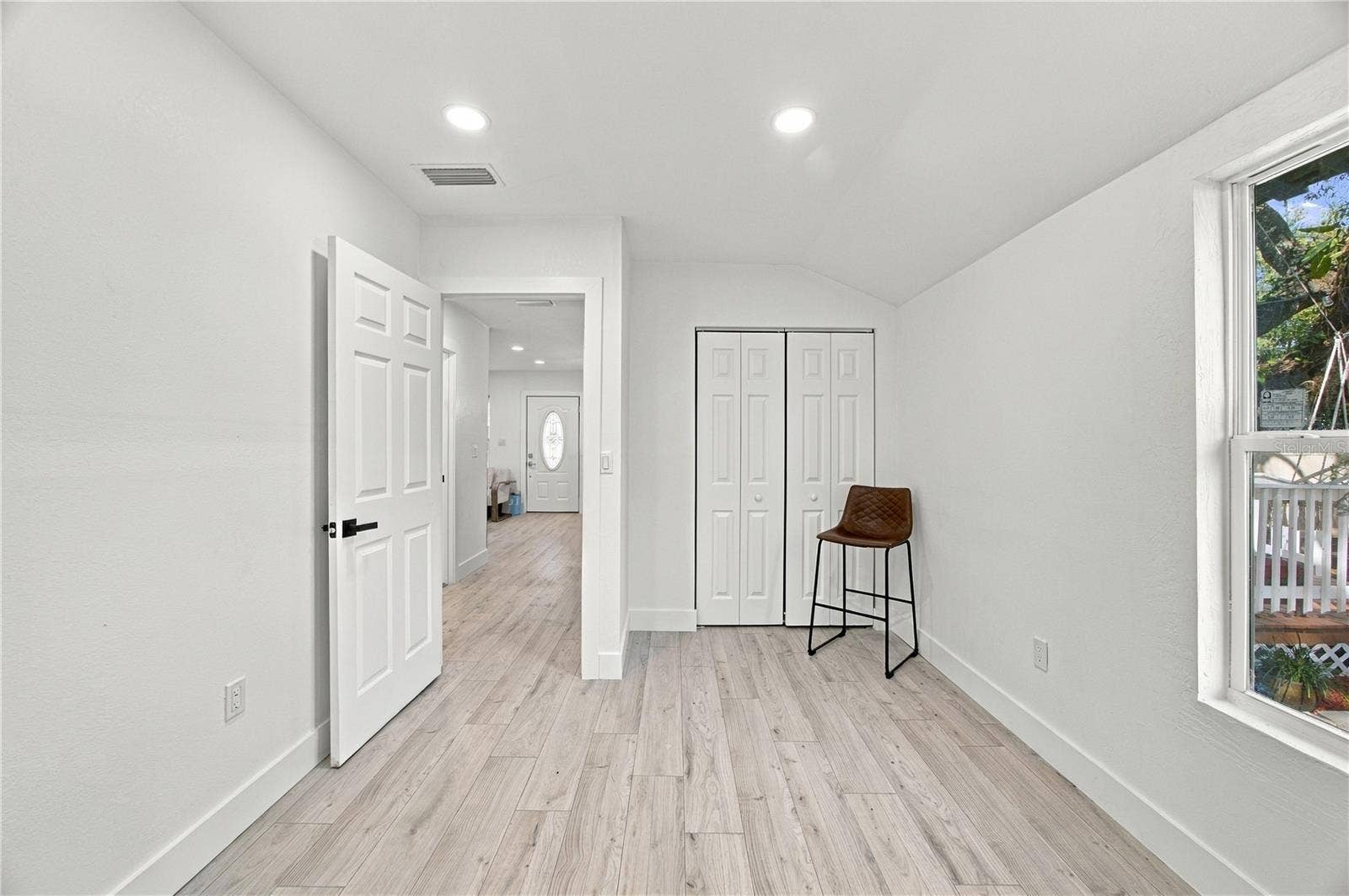 1503 E POWHATAN AVENUE, Tampa, FL 33610