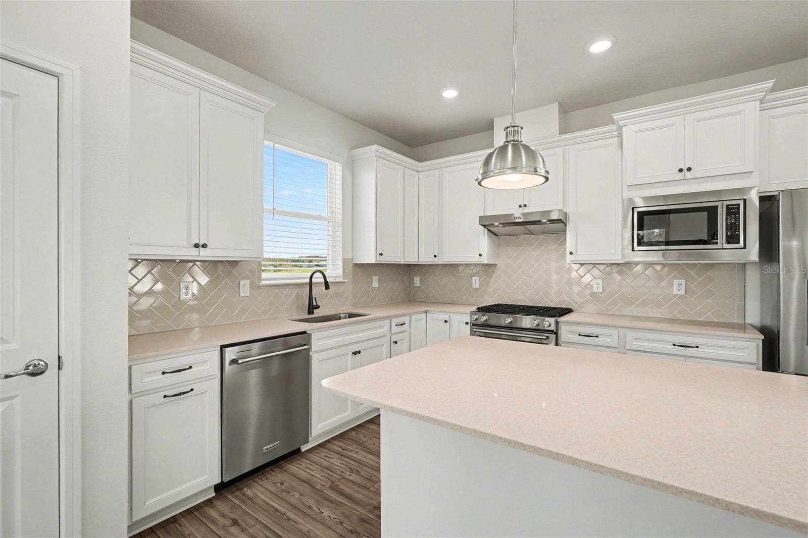 5702 BAY TIDE COURT, Land O Lakes, FL 34638