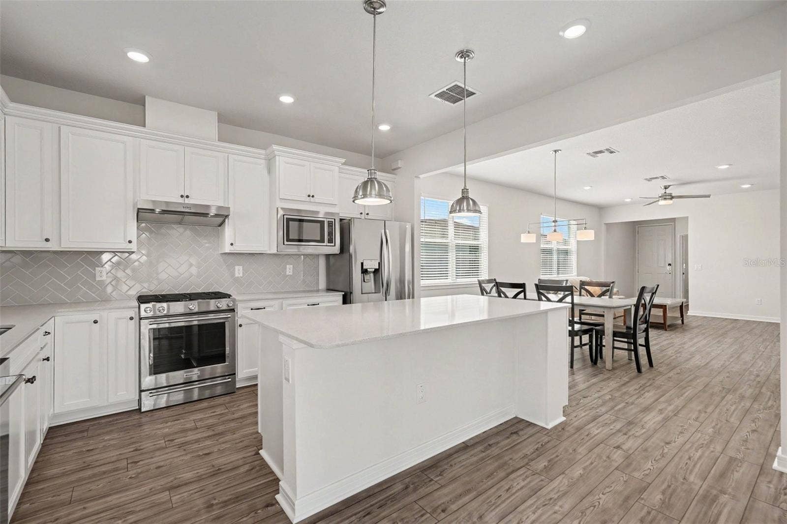 5702 BAY TIDE COURT, Land O Lakes, FL 34638