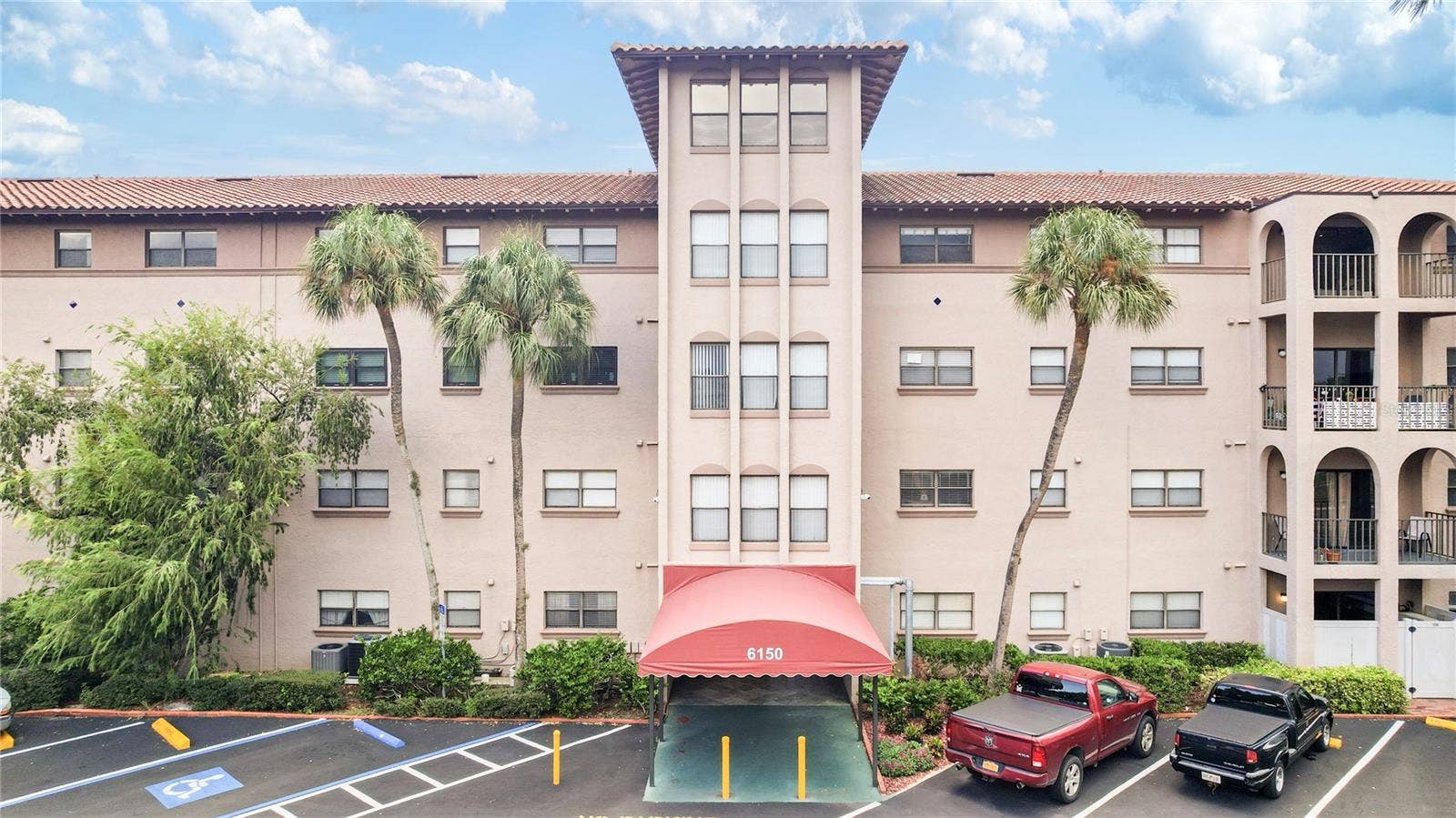 6150 GULFPORT BOULEVARD S, #202, Gulfport, FL 33707