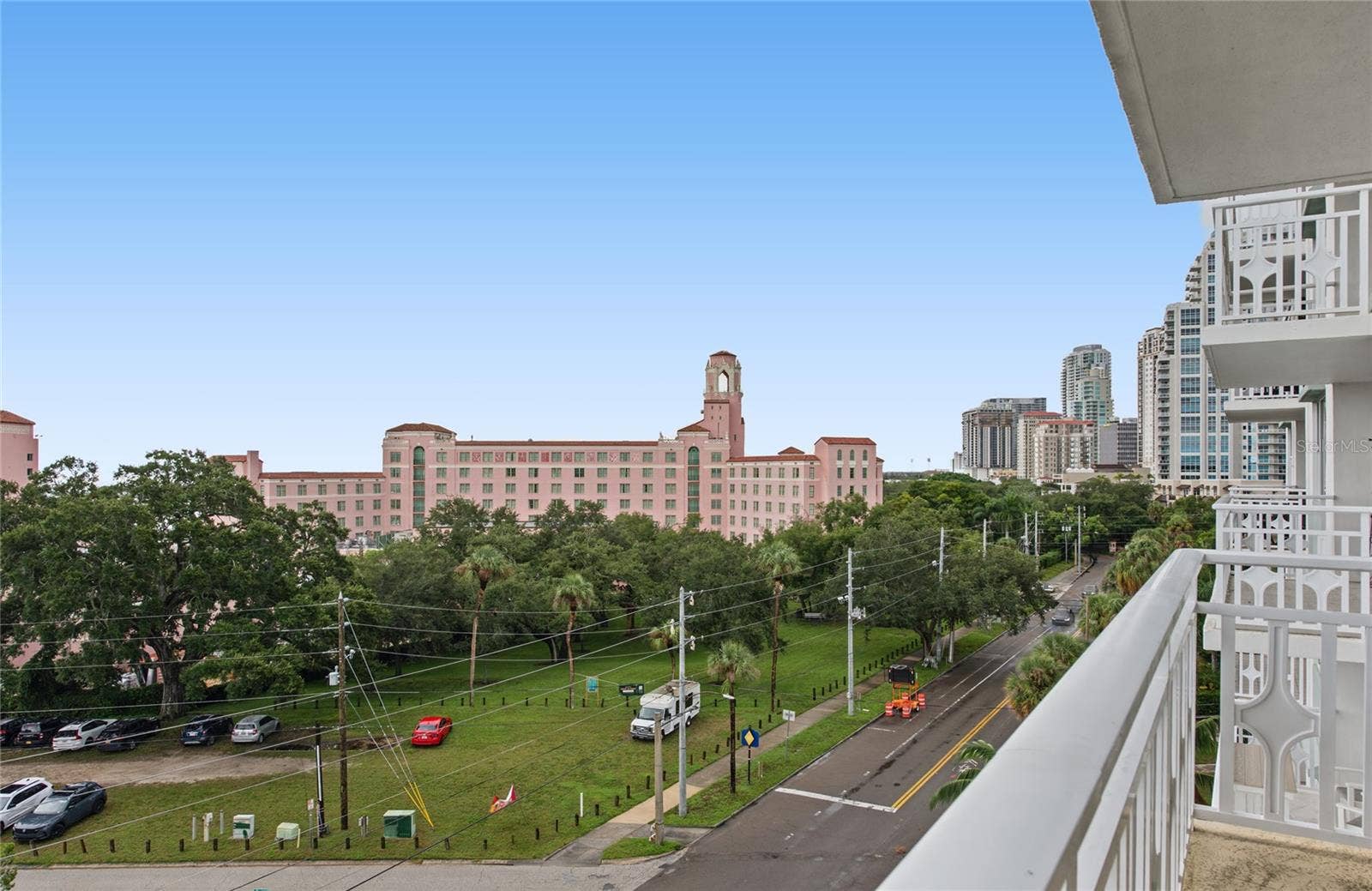700 BEACH DRIVE NE, #701, St Petersburg, FL 33701 700 BEACH DRIVE NE, #701, St Petersburg, FL 33701