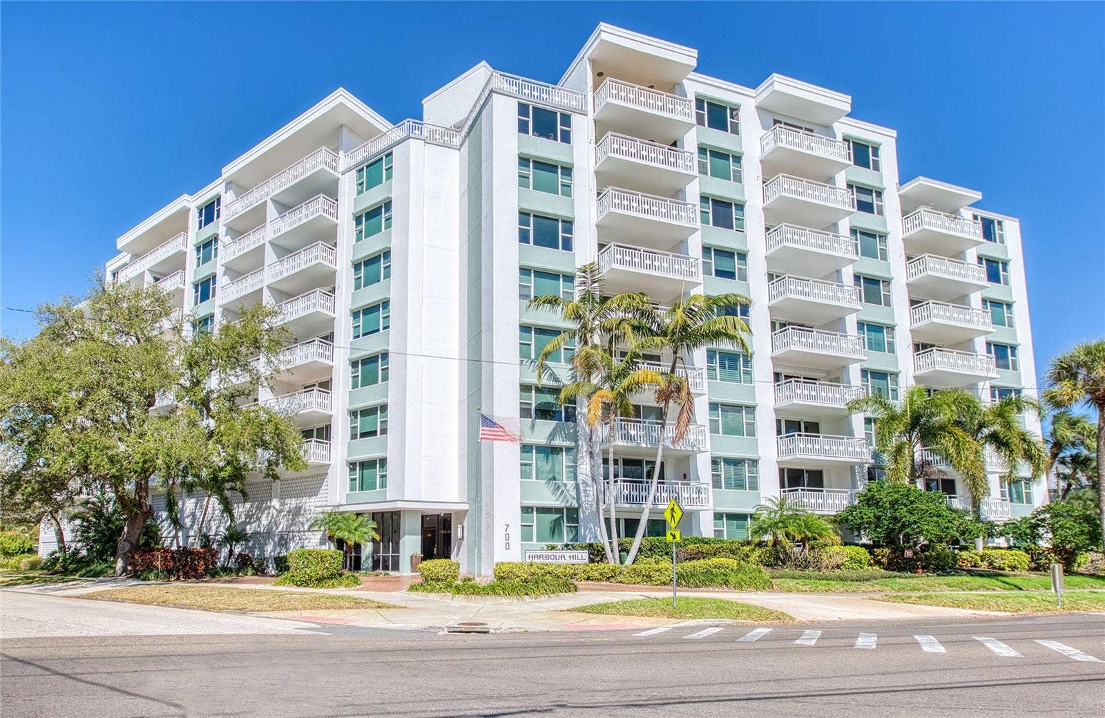700 BEACH DRIVE NE, #701, St Petersburg, FL 33701 700 BEACH DRIVE NE, #701, St Petersburg, FL 33701