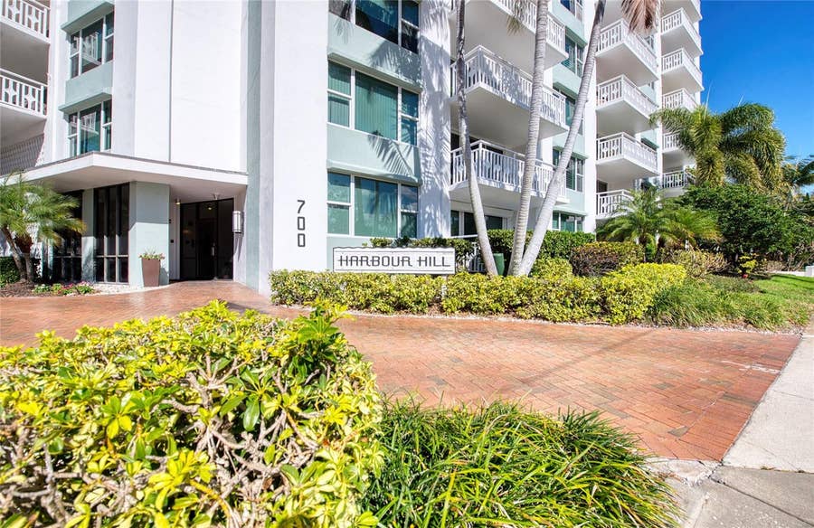 Property photo for 700 BEACH DRIVE NE, #701, St Petersburg, FL