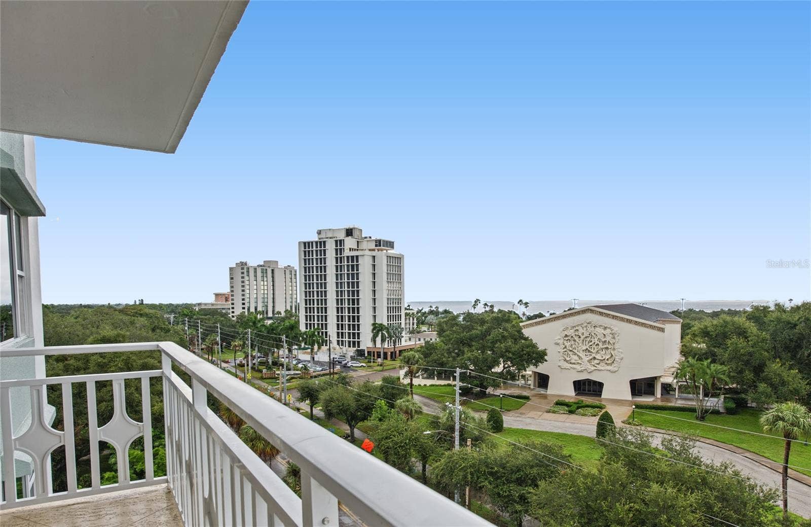 700 BEACH DRIVE NE, #701, St Petersburg, FL 33701 700 BEACH DRIVE NE, #701, St Petersburg, FL 33701