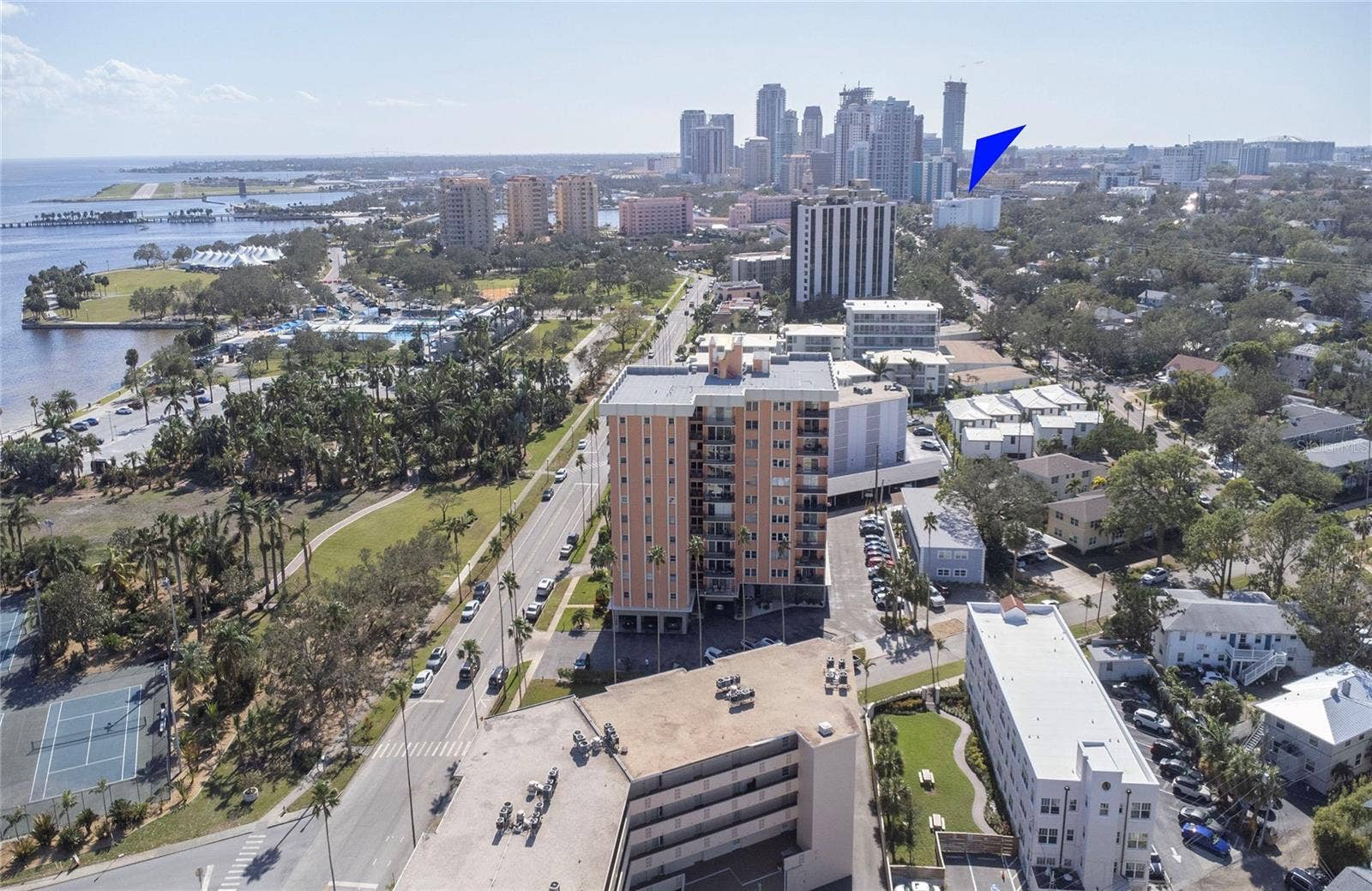 700 BEACH DRIVE NE, #701, St Petersburg, FL 33701 700 BEACH DRIVE NE, #701, St Petersburg, FL 33701