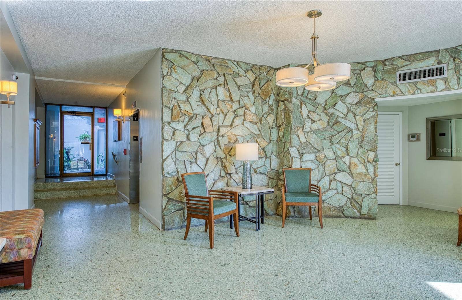 700 BEACH DRIVE NE, #701, St Petersburg, FL 33701 700 BEACH DRIVE NE, #701, St Petersburg, FL 33701