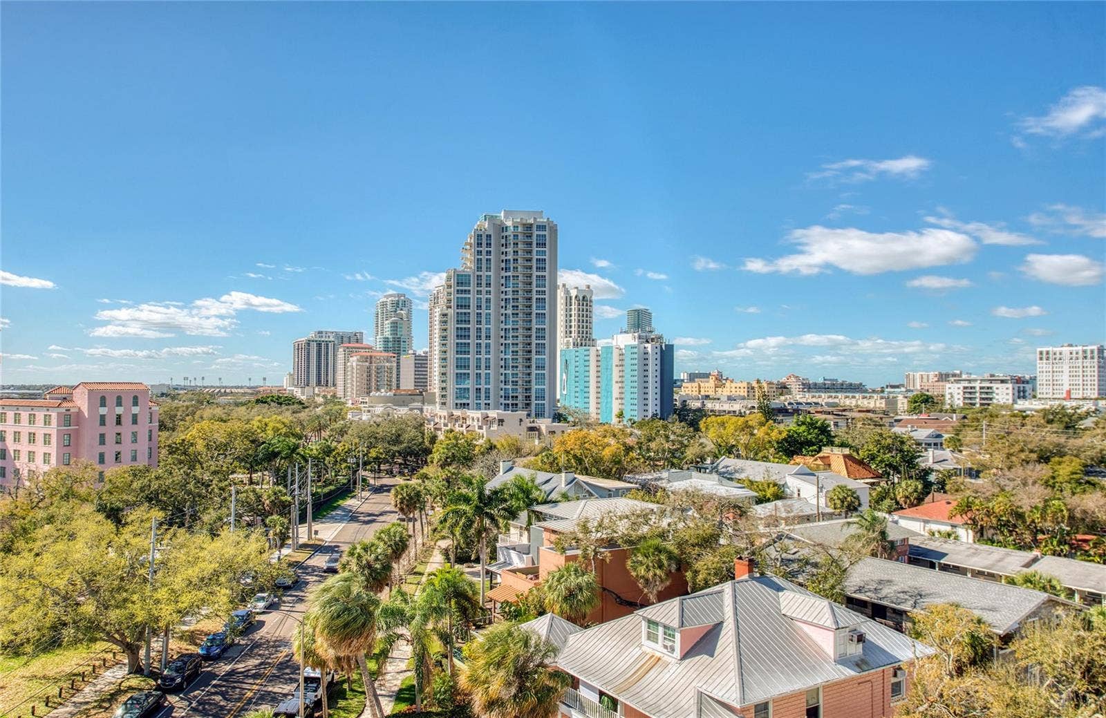 700 BEACH DRIVE NE, #701, St Petersburg, FL 33701 700 BEACH DRIVE NE, #701, St Petersburg, FL 33701