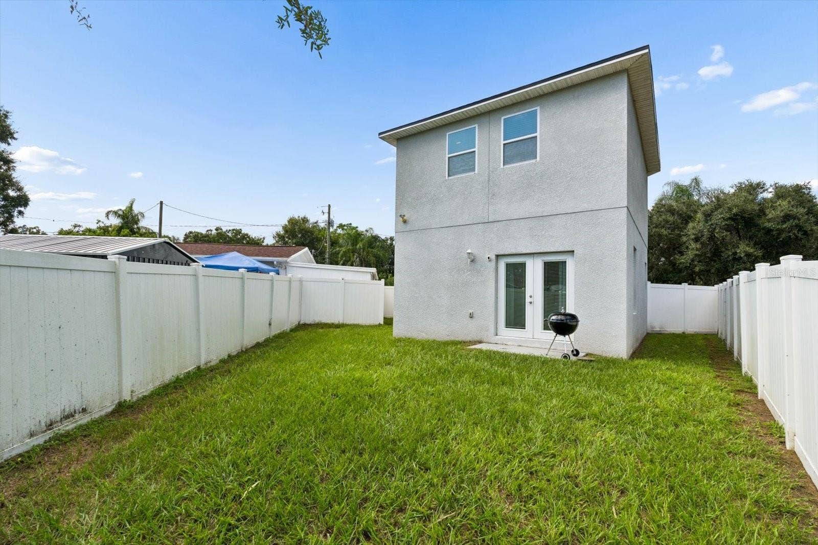 7911 N PACKWOOD AVENUE, Tampa, FL 33604 7911 N PACKWOOD AVENUE, Tampa, FL 33604