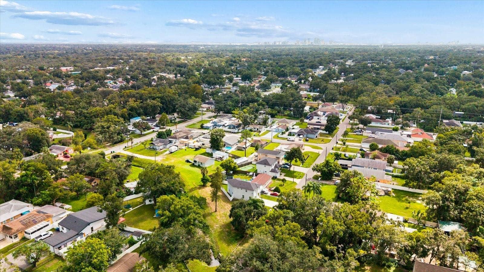 7911 N PACKWOOD AVENUE, Tampa, FL 33604 7911 N PACKWOOD AVENUE, Tampa, FL 33604