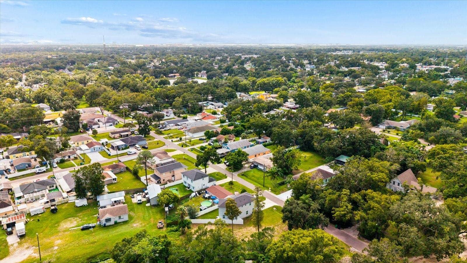 7911 N PACKWOOD AVENUE, Tampa, FL 33604 7911 N PACKWOOD AVENUE, Tampa, FL 33604