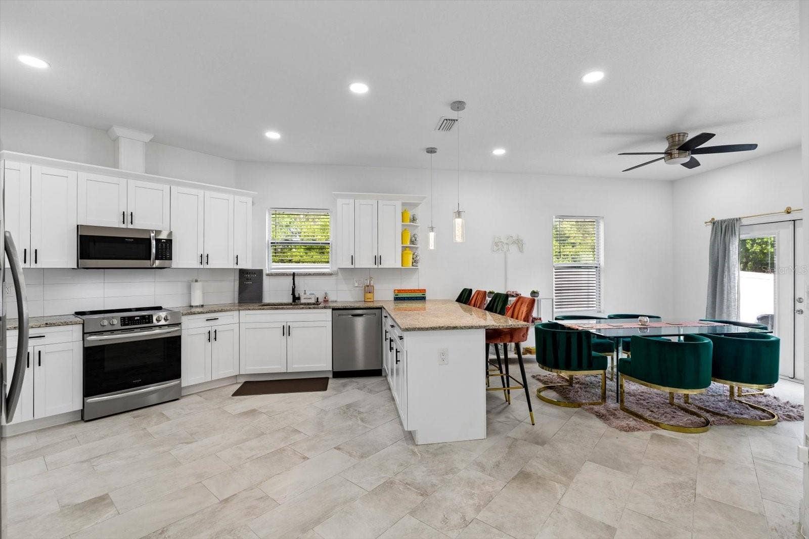 7911 N PACKWOOD AVENUE, Tampa, FL 33604 7911 N PACKWOOD AVENUE, Tampa, FL 33604