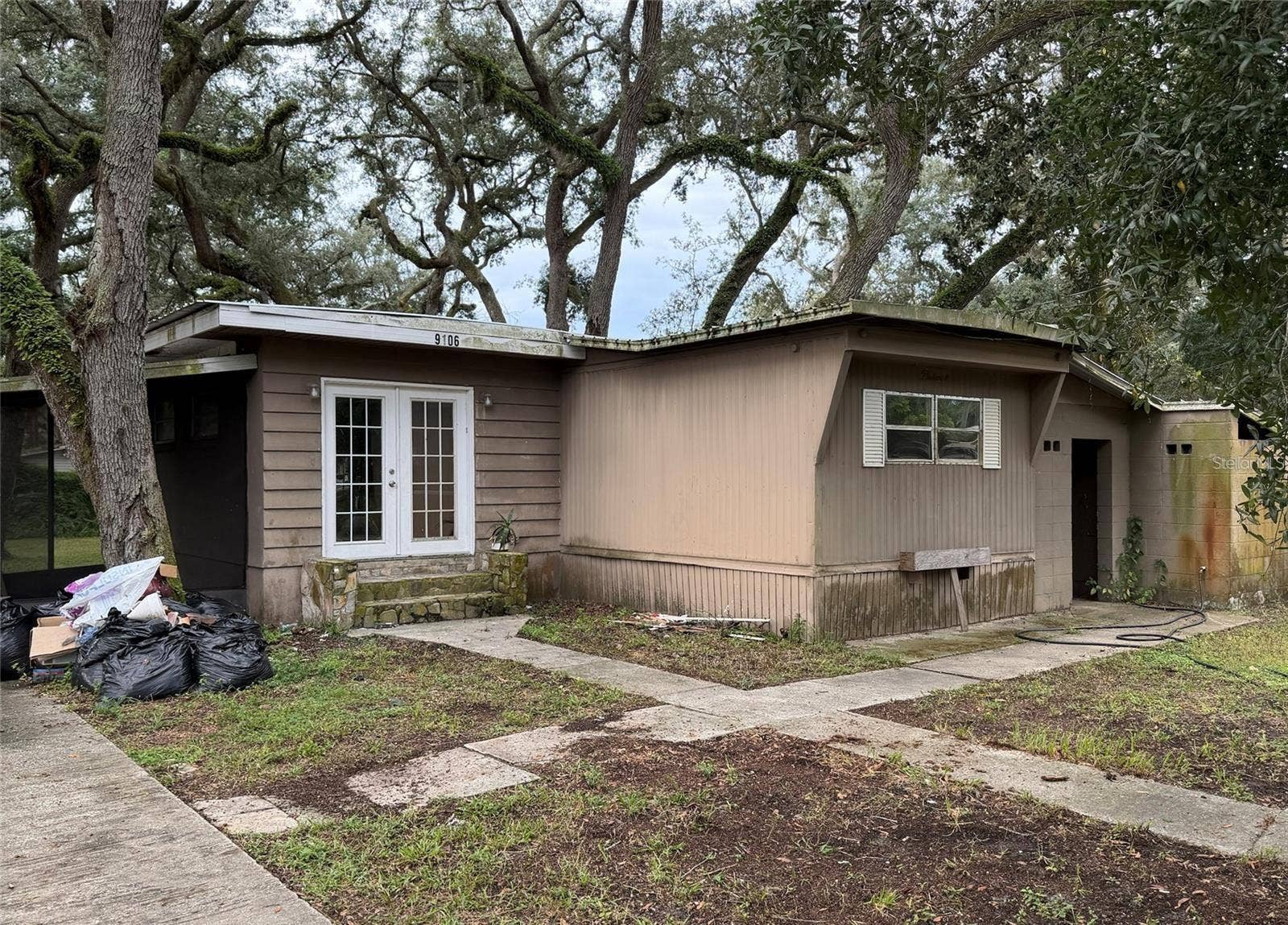9114 OGALALA STREET, New Port Richey, FL 34654 9114 OGALALA STREET, New Port Richey, FL 34654