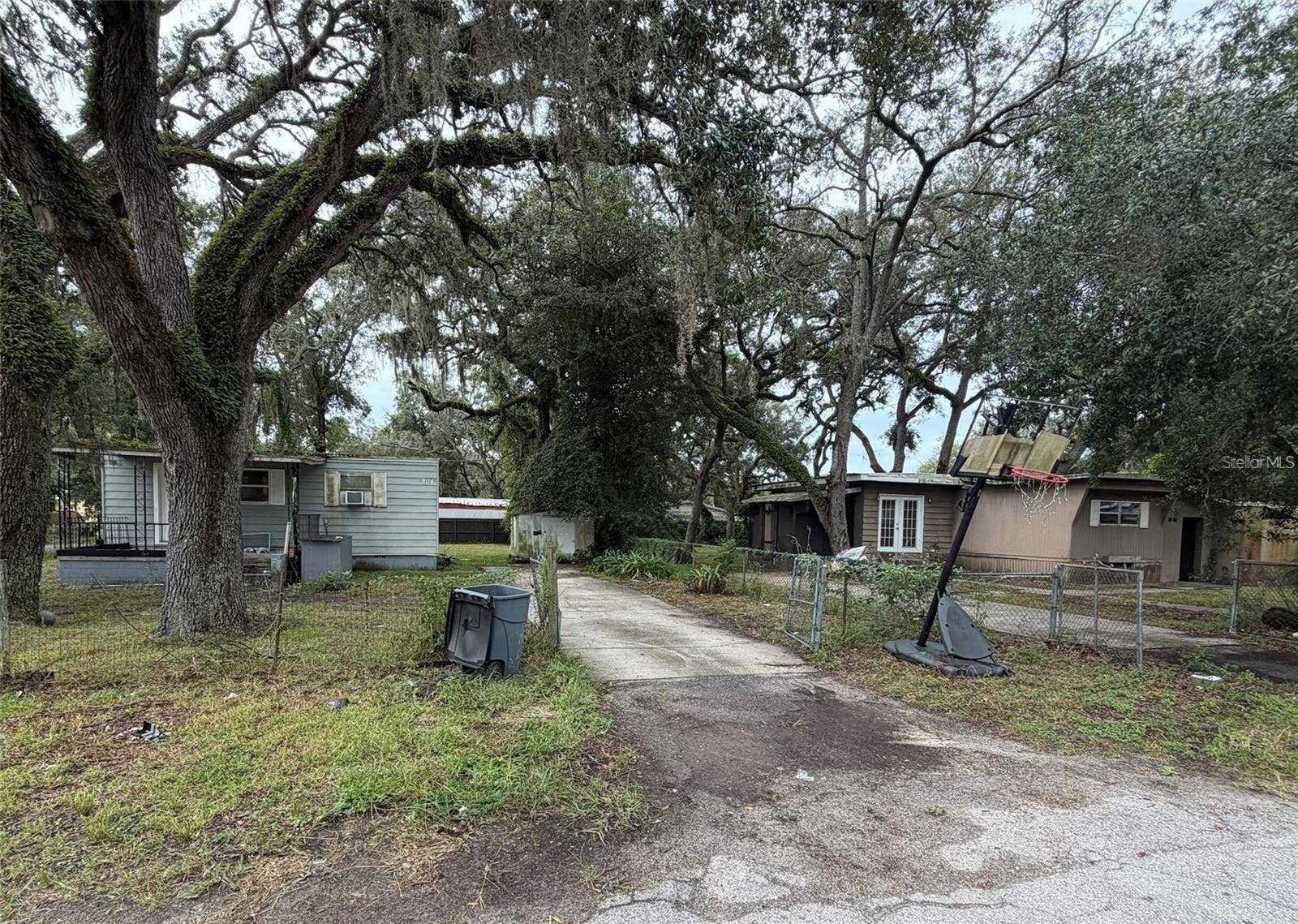 9114 OGALALA STREET, New Port Richey, FL 34654 9114 OGALALA STREET, New Port Richey, FL 34654