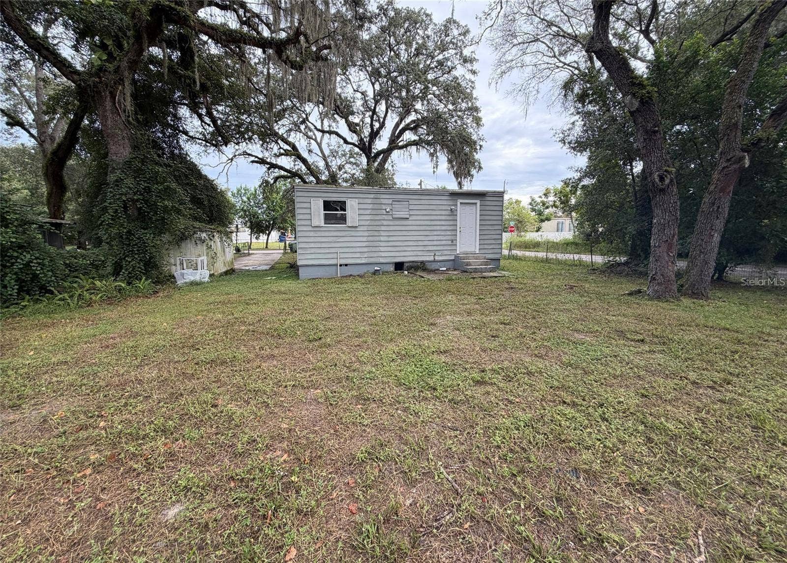 9114 OGALALA STREET, New Port Richey, FL 34654 9114 OGALALA STREET, New Port Richey, FL 34654