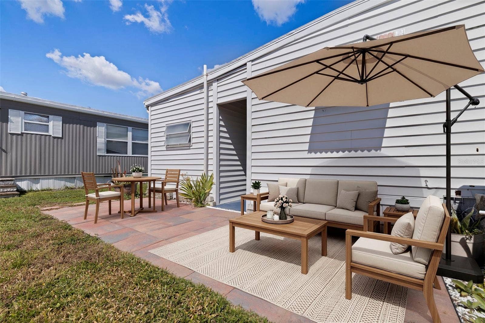 678 MOUNT MADISON AVENUE NE, #661, St Petersburg, FL 33702 Virtual stage