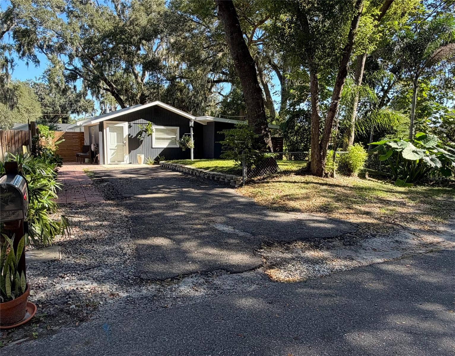 10822 PALMETTO STREET, Riverview, FL 33569 Front yard