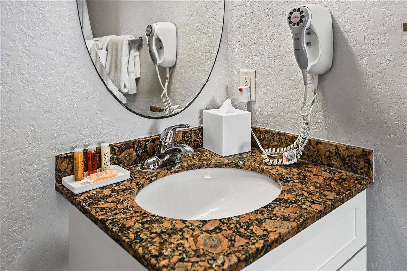 12000 GULF BOULEVARD, #513S, Treasure Island, FL 33706 12000 GULF BOULEVARD, #513S, Treasure Island, FL 33706