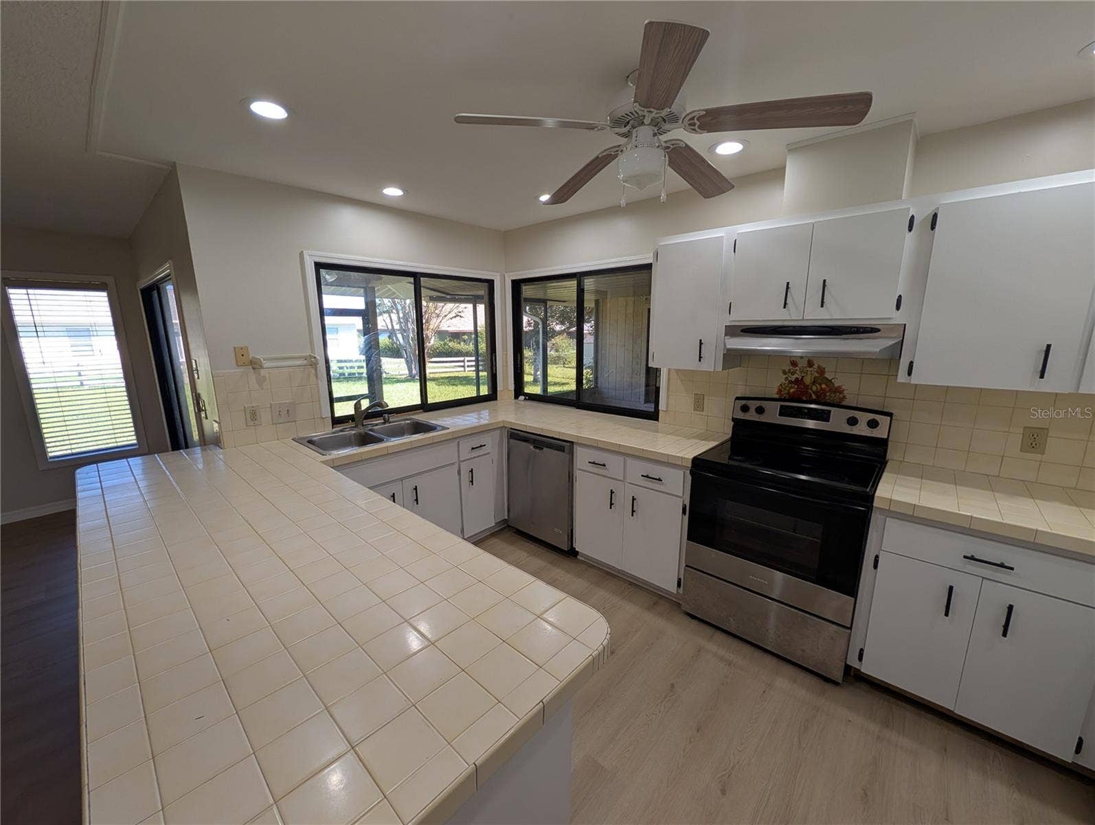2215 W SHINING DAWN LANE, Lecanto, FL 34461 2215 W SHINING DAWN LANE, Lecanto, FL 34461