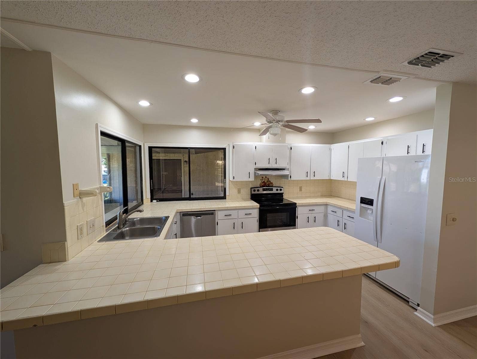 2215 W SHINING DAWN LANE, Lecanto, FL 34461 2215 W SHINING DAWN LANE, Lecanto, FL 34461