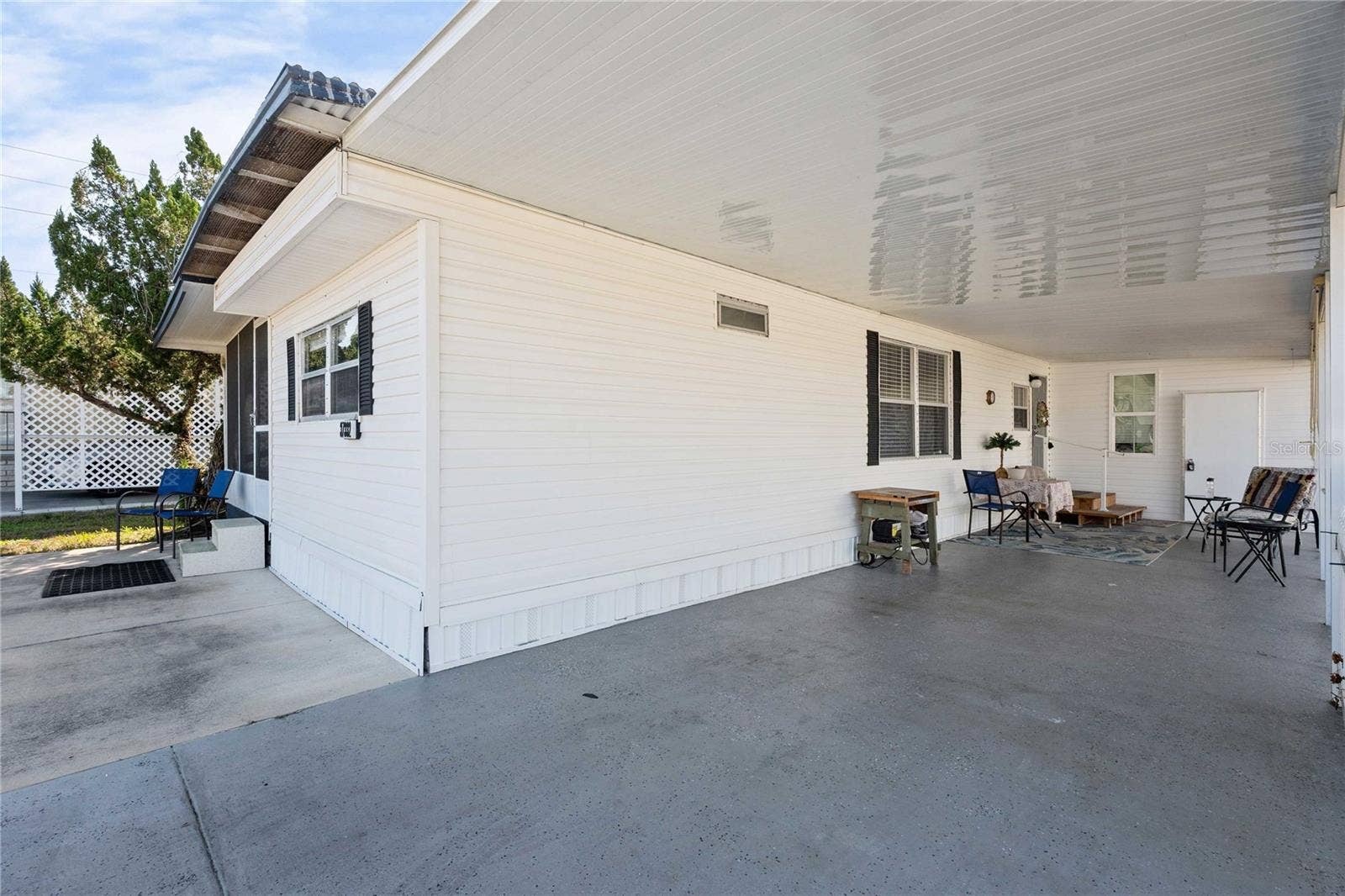37332 SANDRA AVENUE, Zephyrhills, FL 33542 Painted driveway.