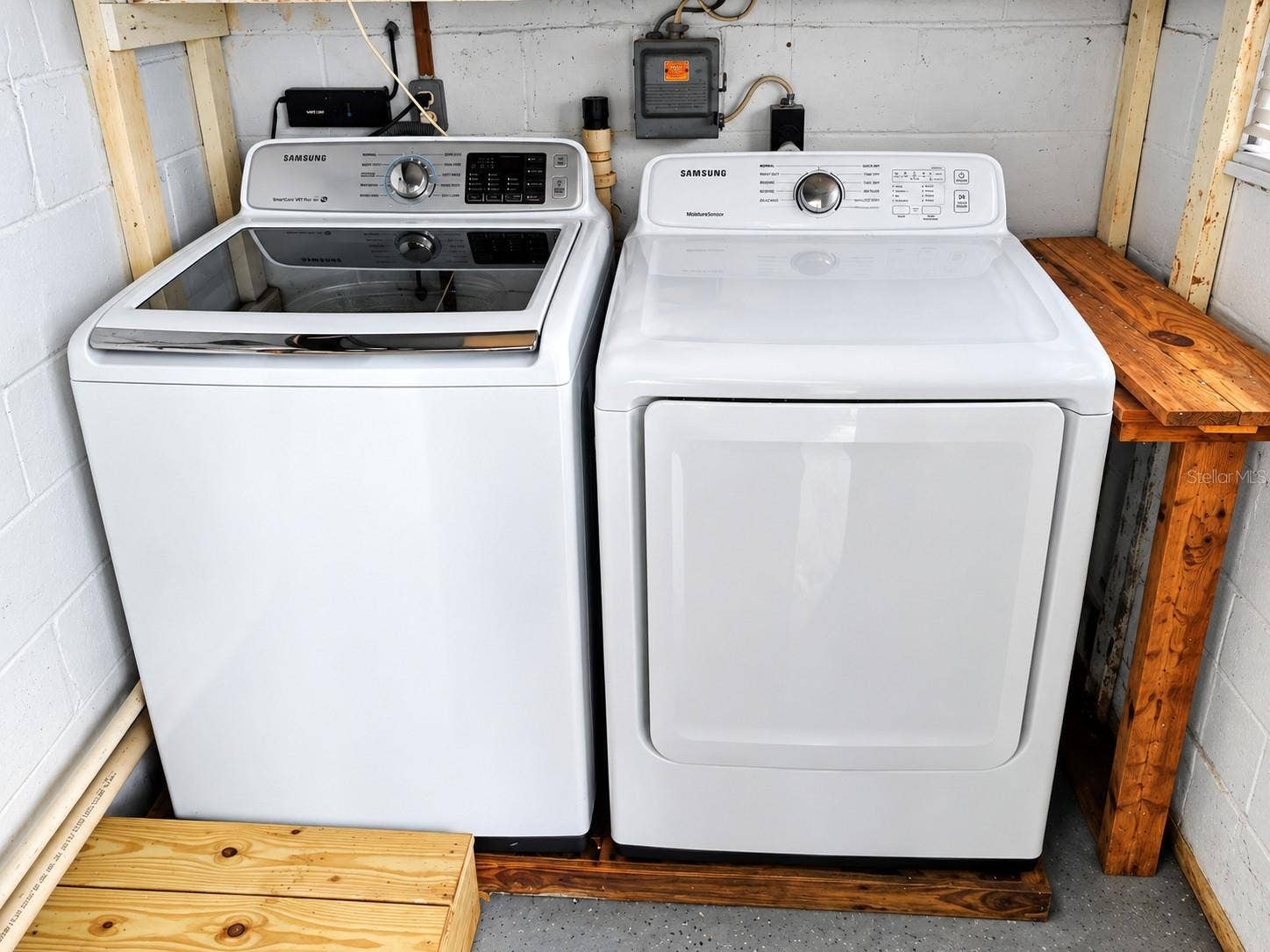 37332 SANDRA AVENUE, Zephyrhills, FL 33542 Laundry area.