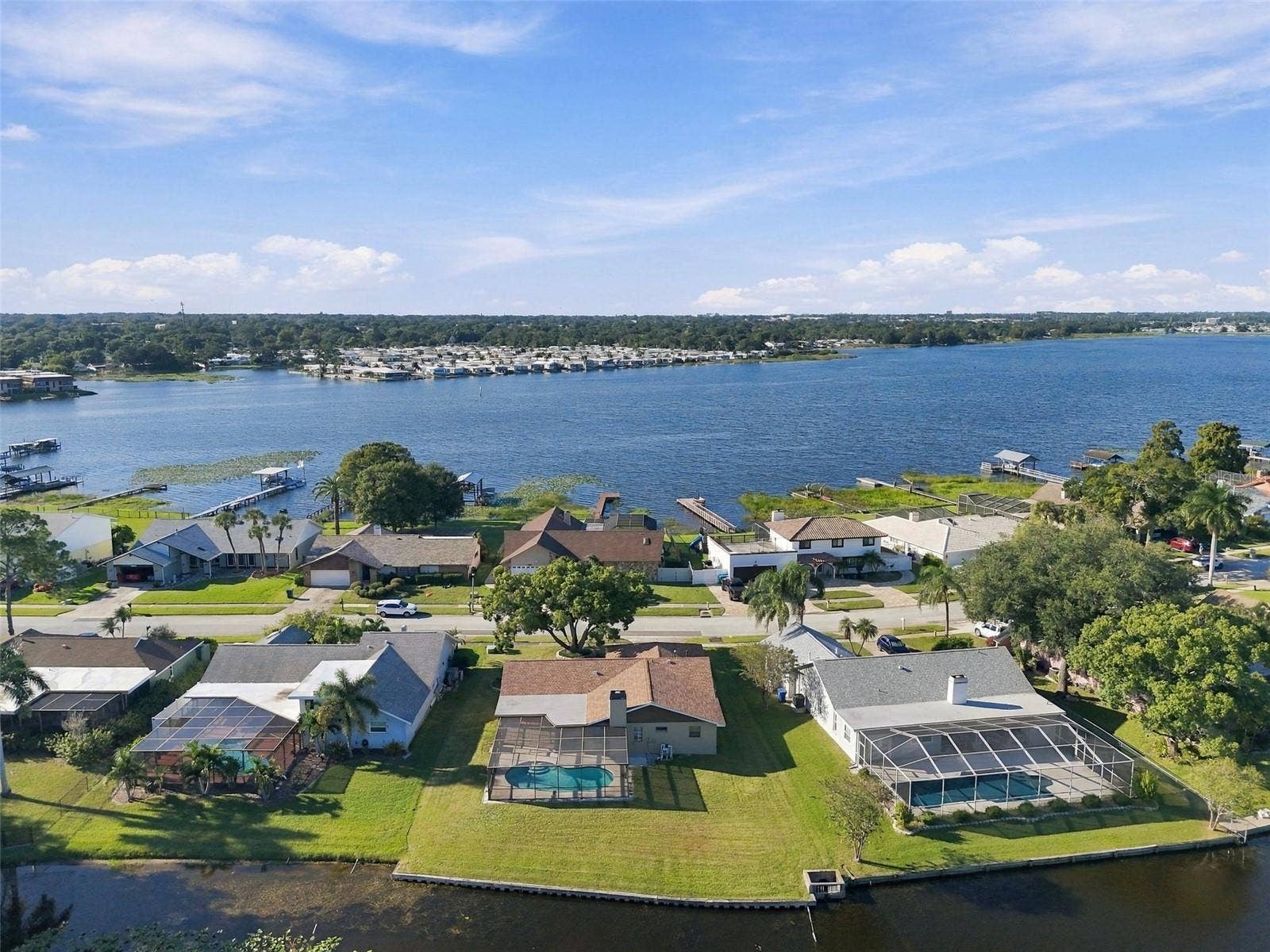 10843 HARBORSIDE DRIVE, Largo, FL 33773 10843 HARBORSIDE DRIVE, Largo, FL 33773