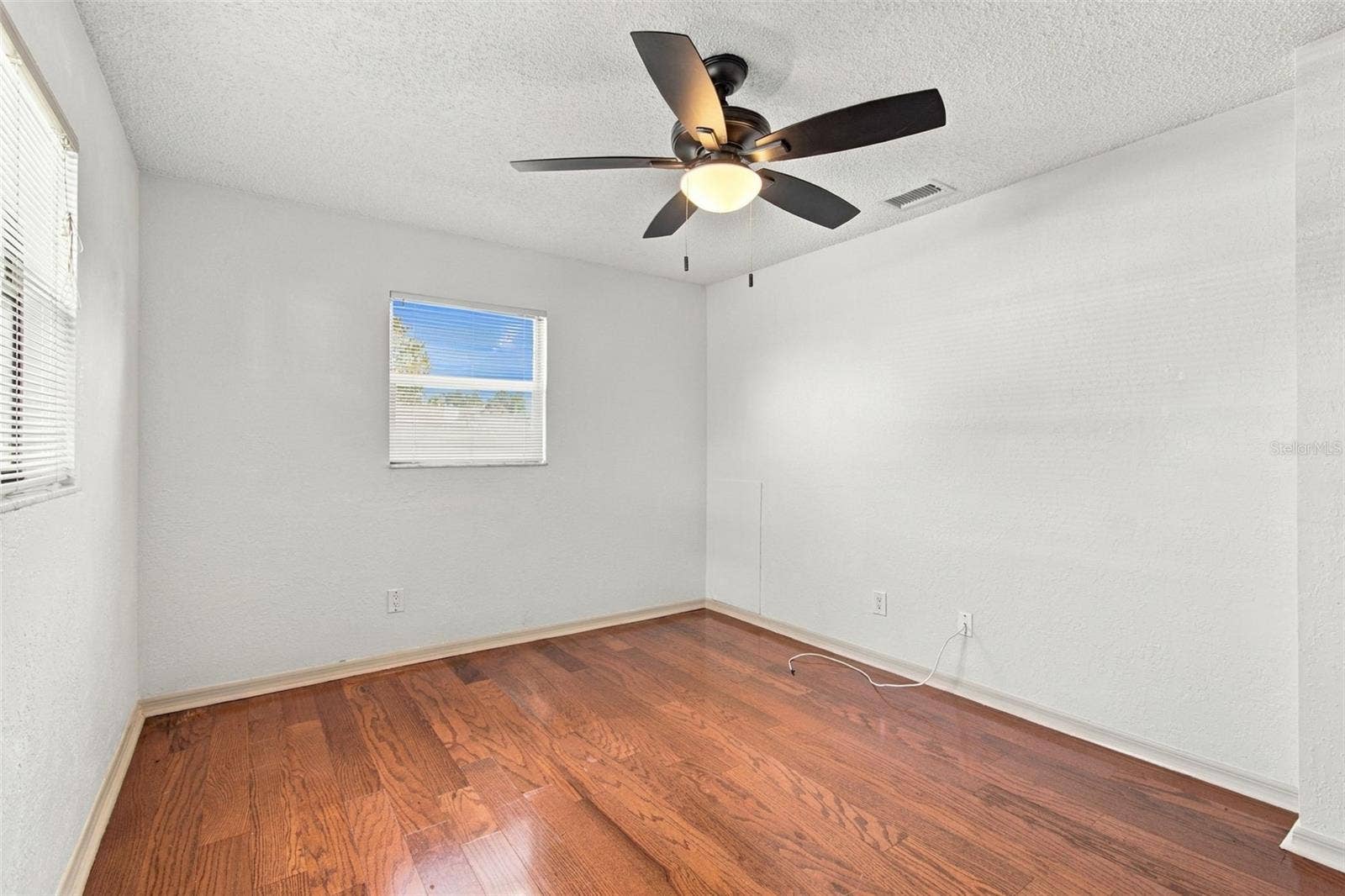 10843 HARBORSIDE DRIVE, Largo, FL 33773 10843 HARBORSIDE DRIVE, Largo, FL 33773