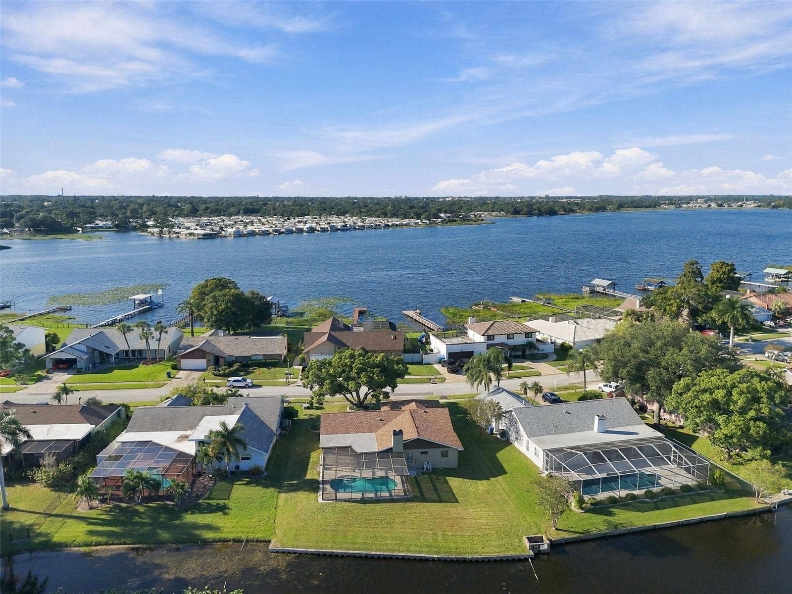 10843 HARBORSIDE DRIVE, Largo, FL 33773 10843 HARBORSIDE DRIVE, Largo, FL 33773