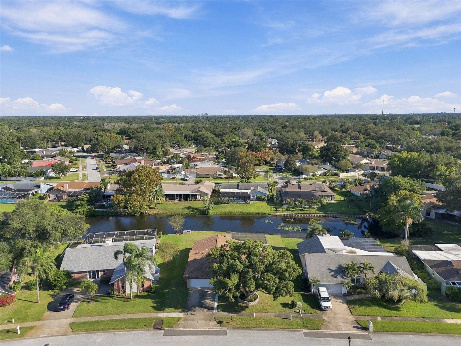 10843 HARBORSIDE DRIVE, Largo, FL 33773 10843 HARBORSIDE DRIVE, Largo, FL 33773
