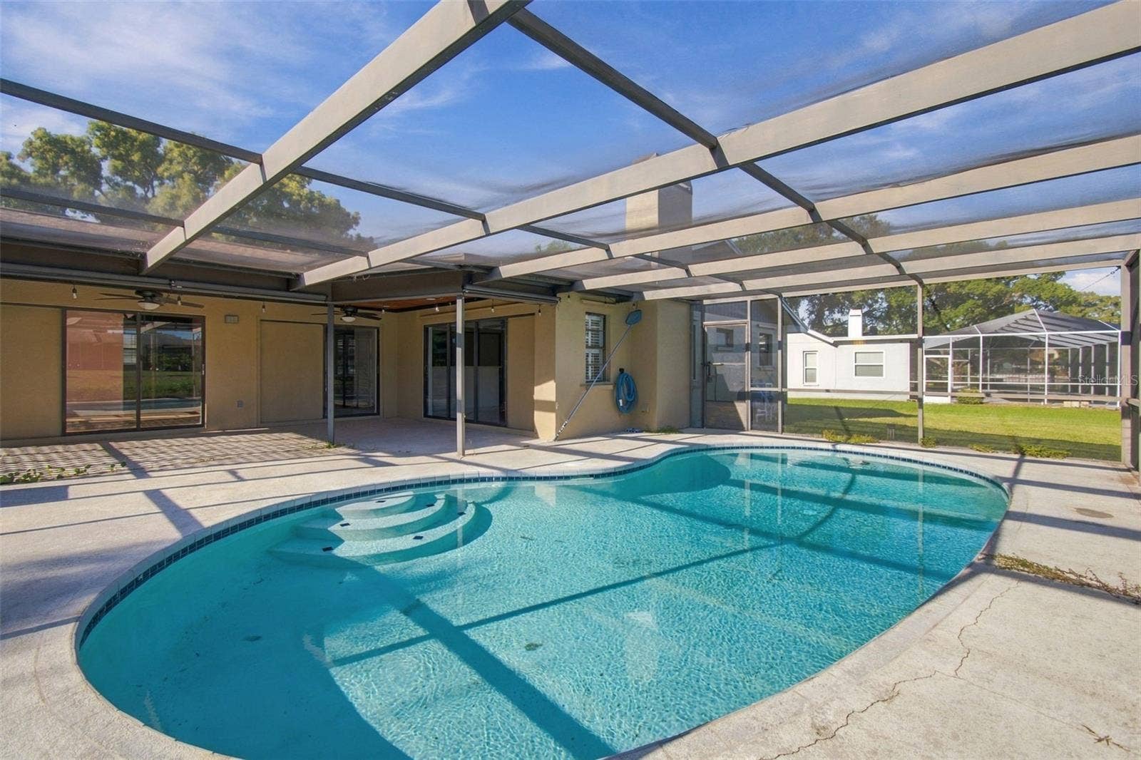10843 HARBORSIDE DRIVE, Largo, FL 33773 10843 HARBORSIDE DRIVE, Largo, FL 33773